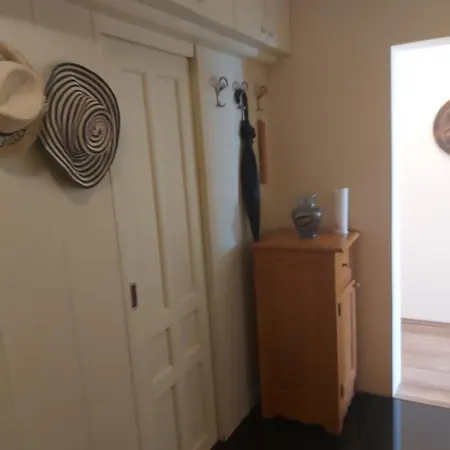 Apartman Mery דירה